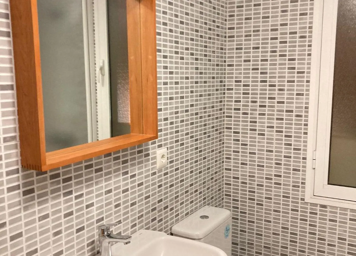 Huelin Beach & Station Málaga Apartamento